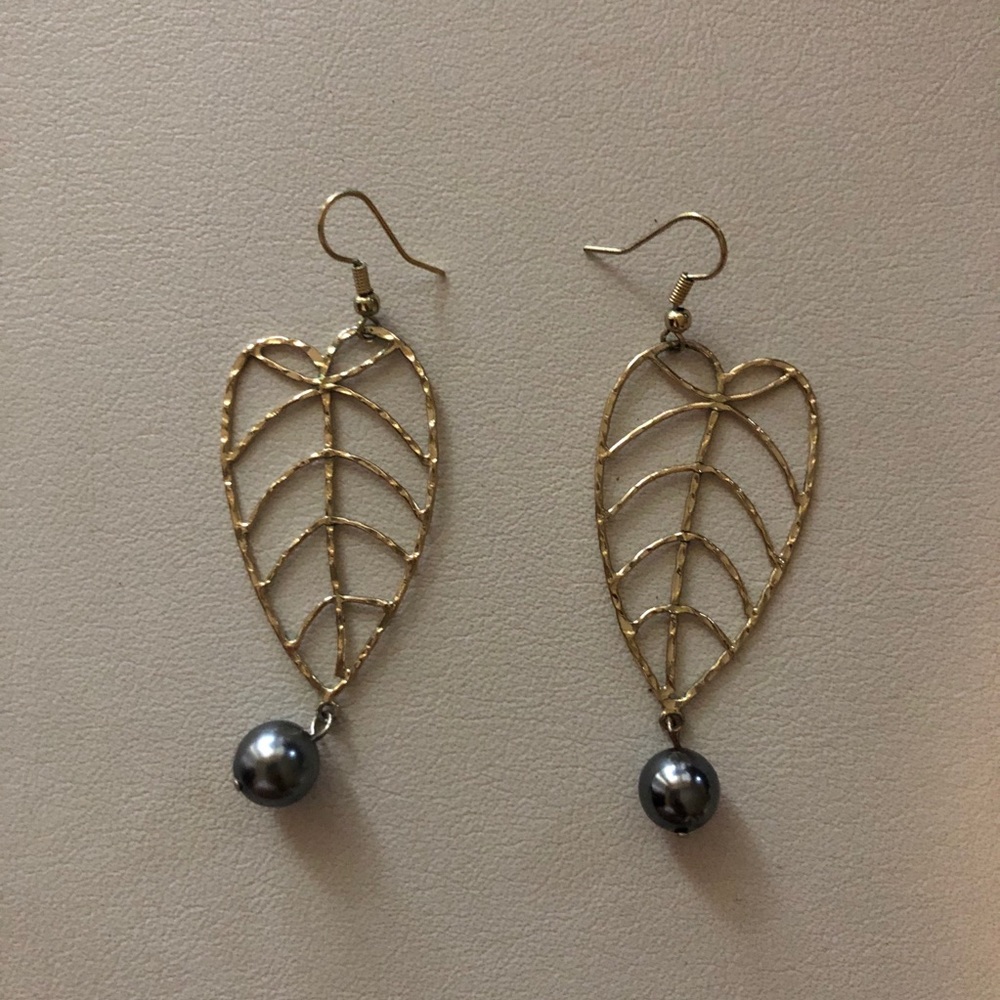 Gold Leaf Earrings with Tahitian Pearls